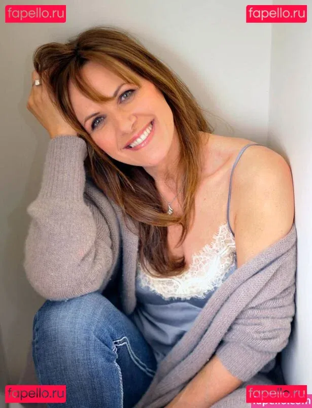 Carole Smillie Onlyfans Photo Gallery 