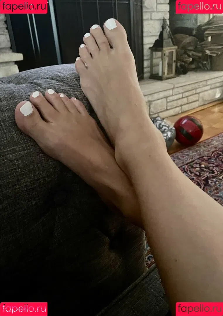 Theresa Edward Onlyfans Photo Gallery 