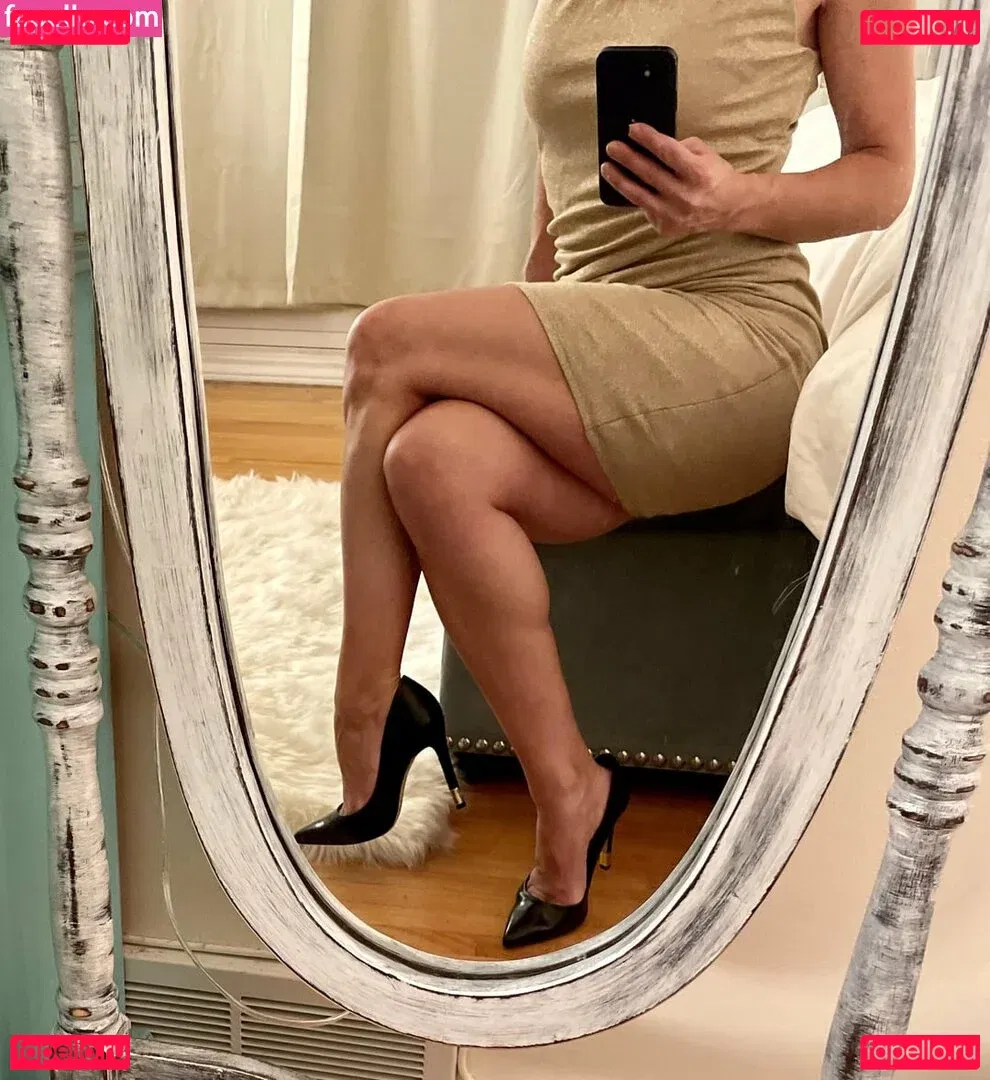 Theresa Edward Onlyfans Photo Gallery 