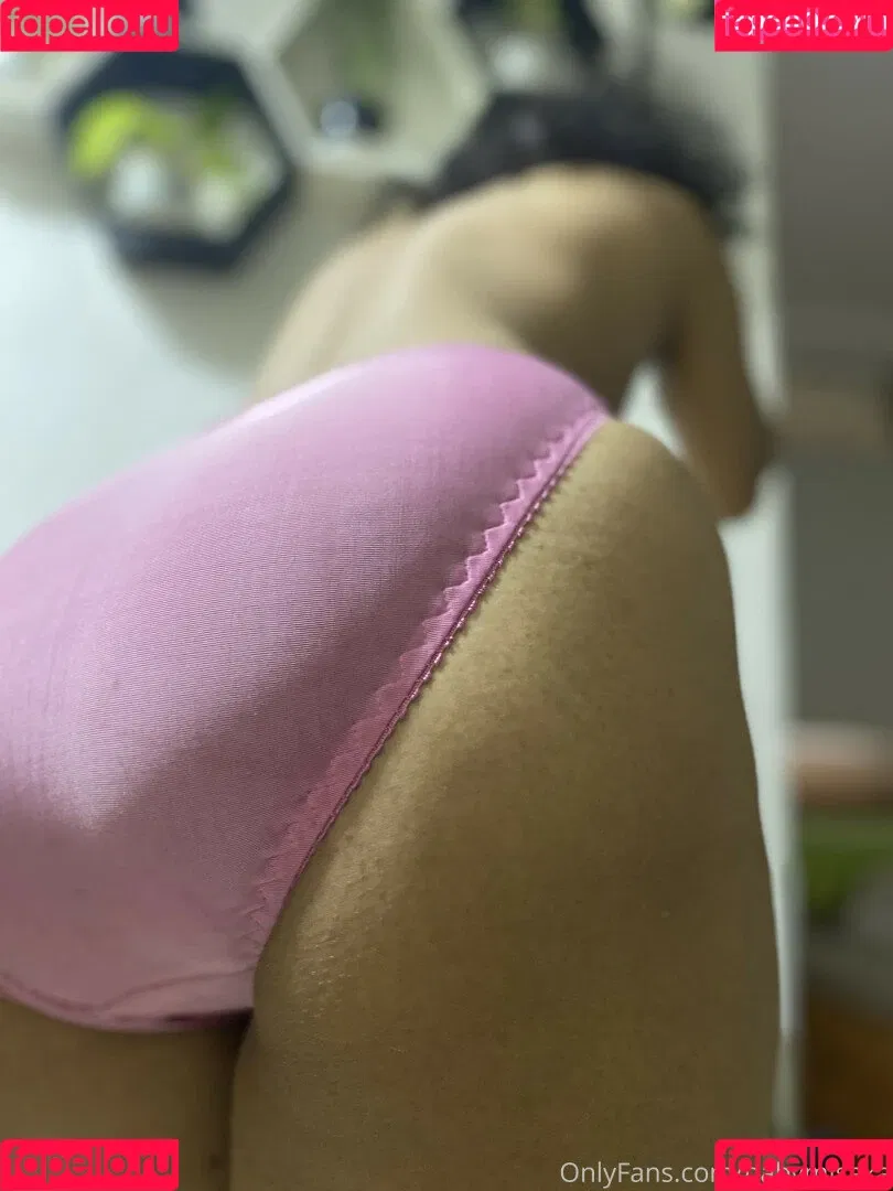 Baby Misaka Onlyfans Photo Gallery 