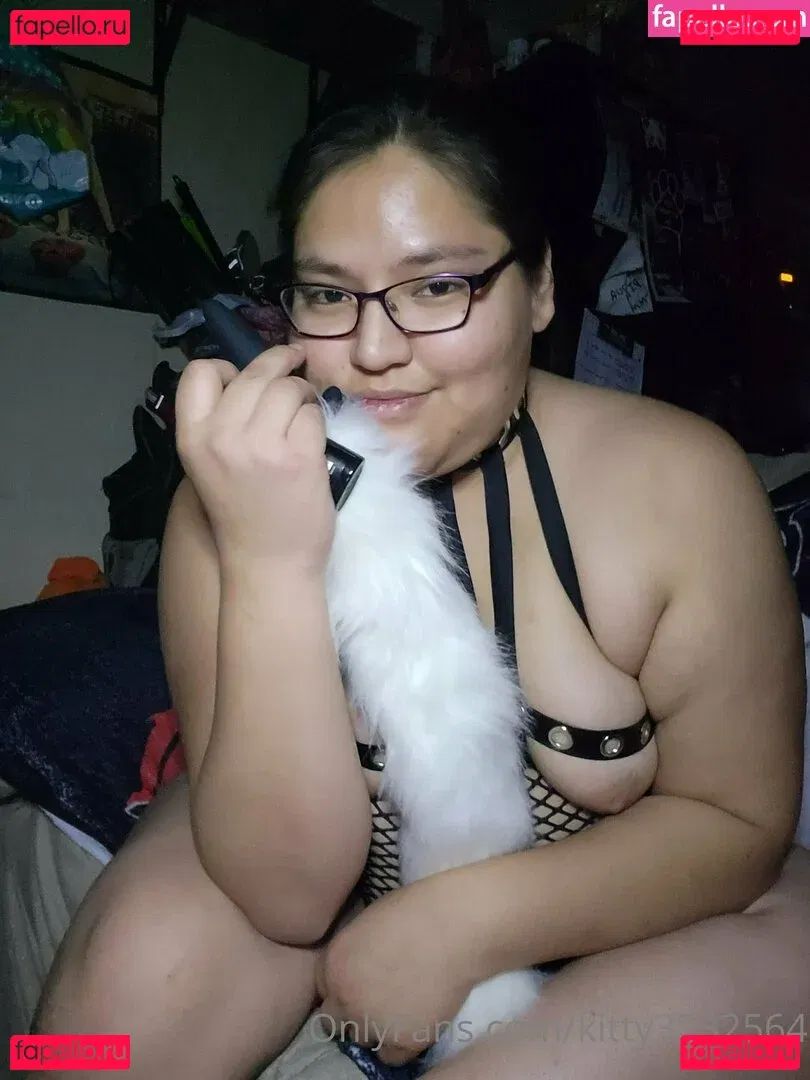 kitty3232564 Onlyfans Photo Gallery 