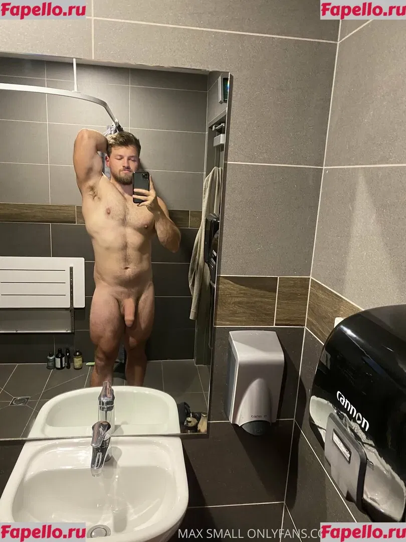 maxsmall Onlyfans Photo Gallery 