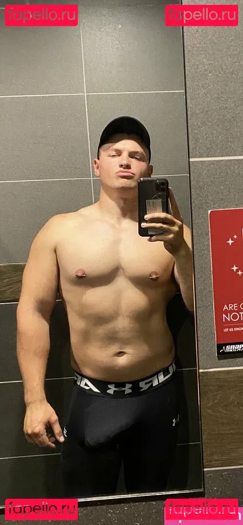 maxsmall Onlyfans Photo Gallery 