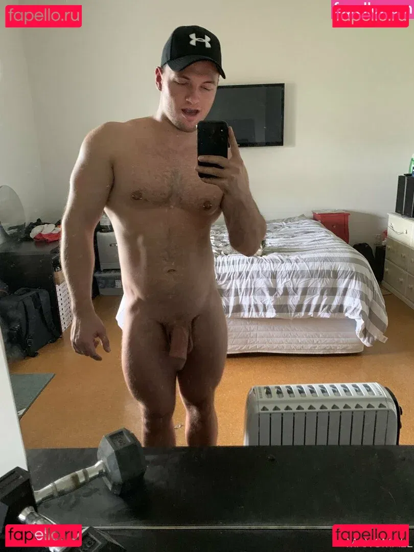 maxsmall Onlyfans Photo Gallery 