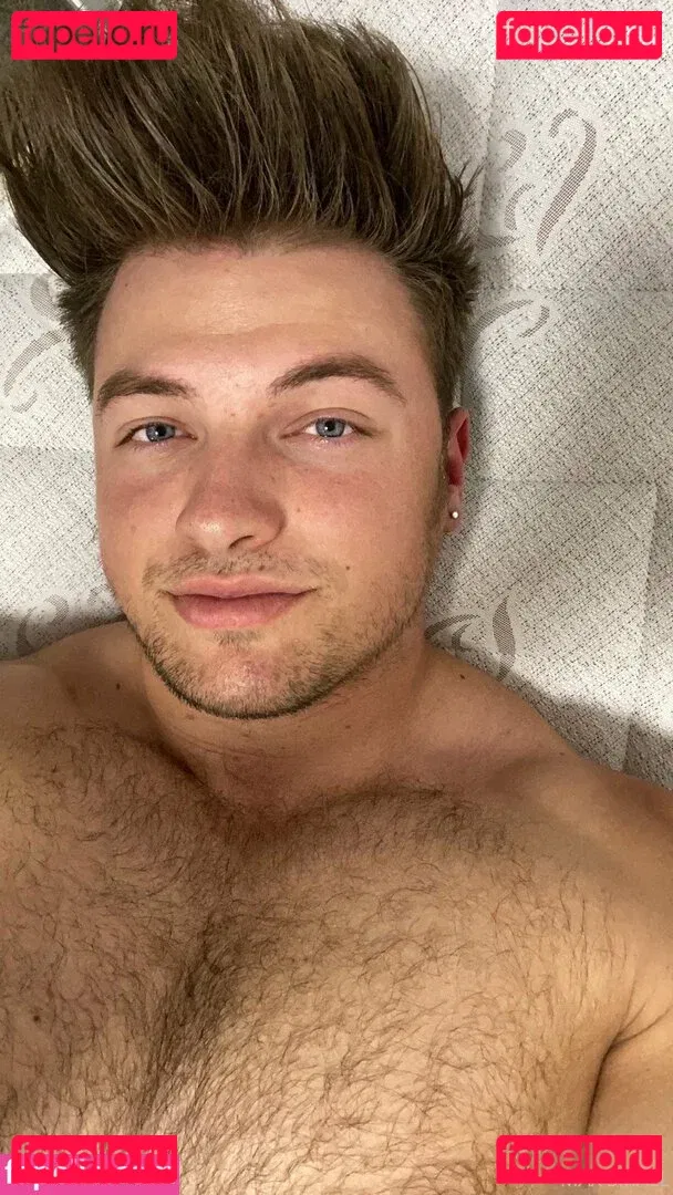 maxsmall Onlyfans Photo Gallery 