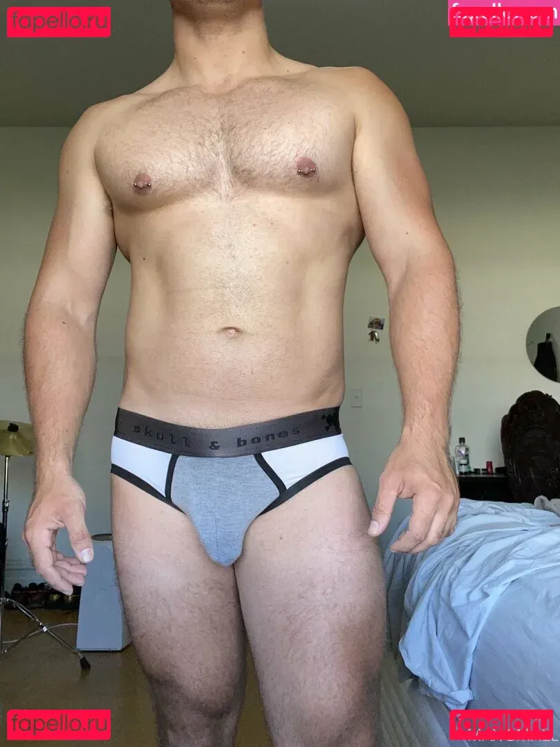 maxsmall Onlyfans Photo Gallery 