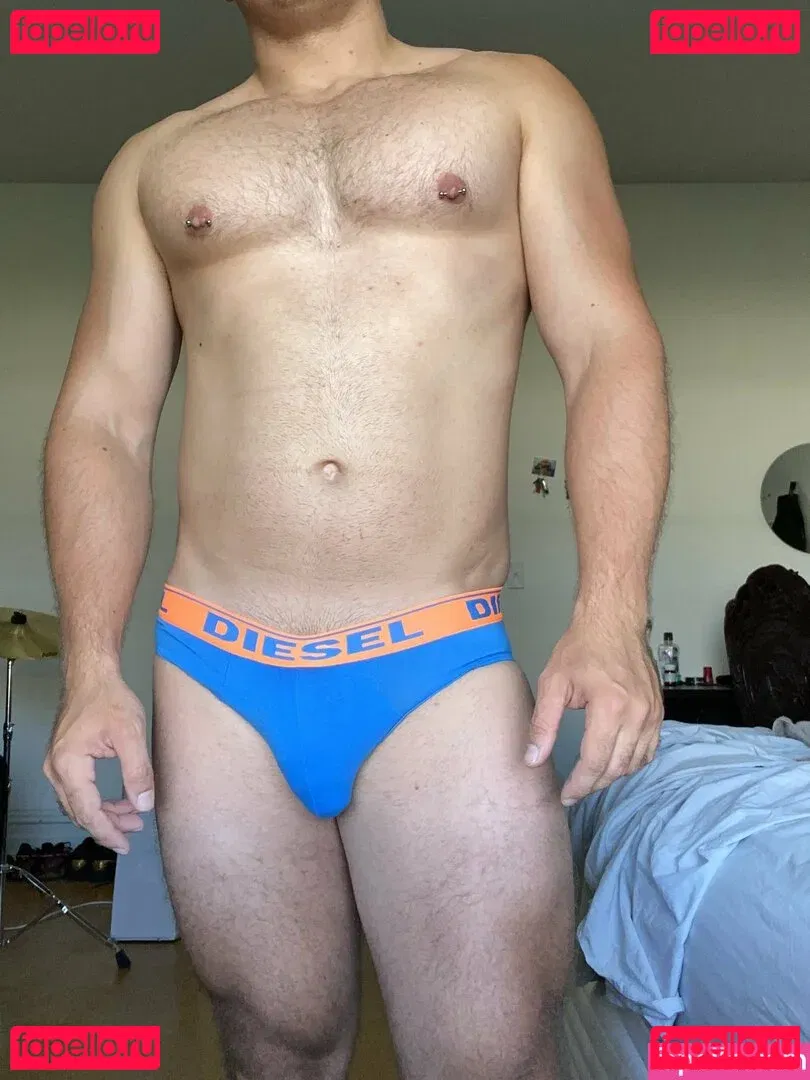 maxsmall Onlyfans Photo Gallery 