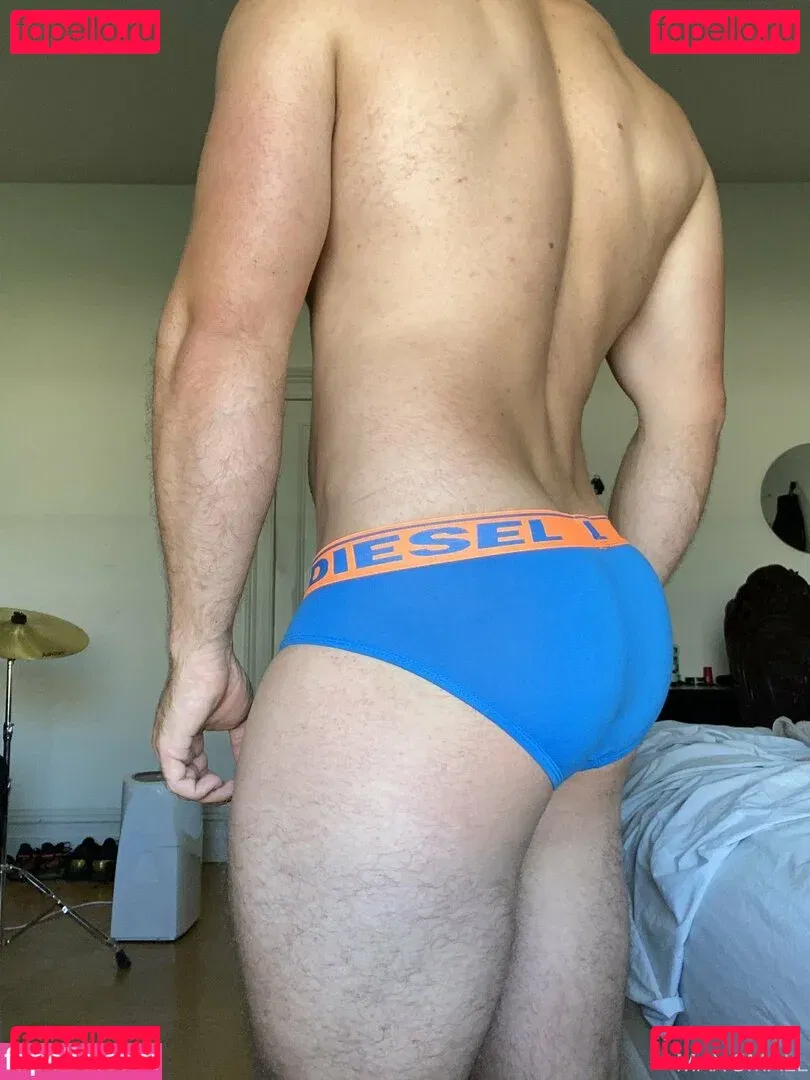 maxsmall Onlyfans Photo Gallery 