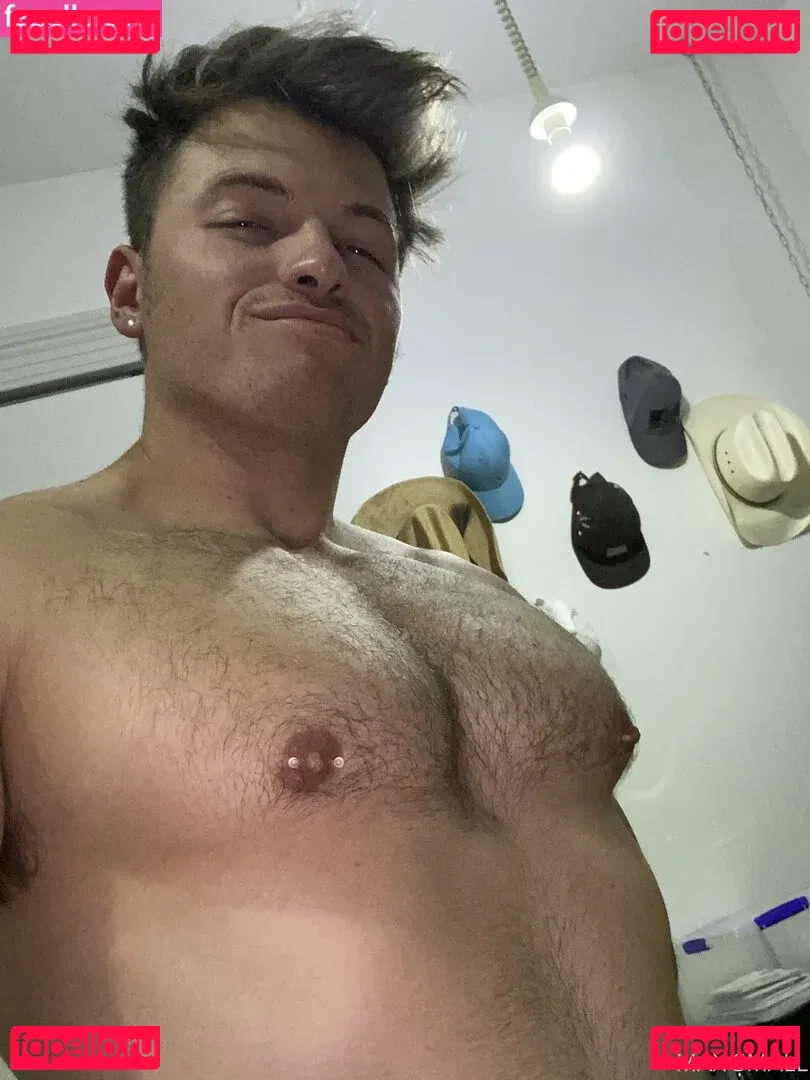 maxsmall Onlyfans Photo Gallery 