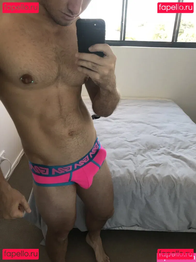 maxsmall Onlyfans Photo Gallery 