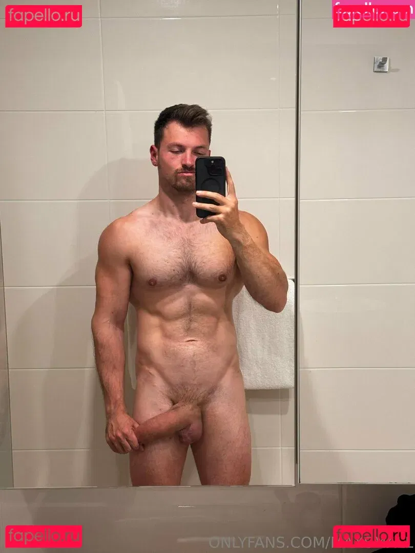 maxsmall Onlyfans Photo Gallery 