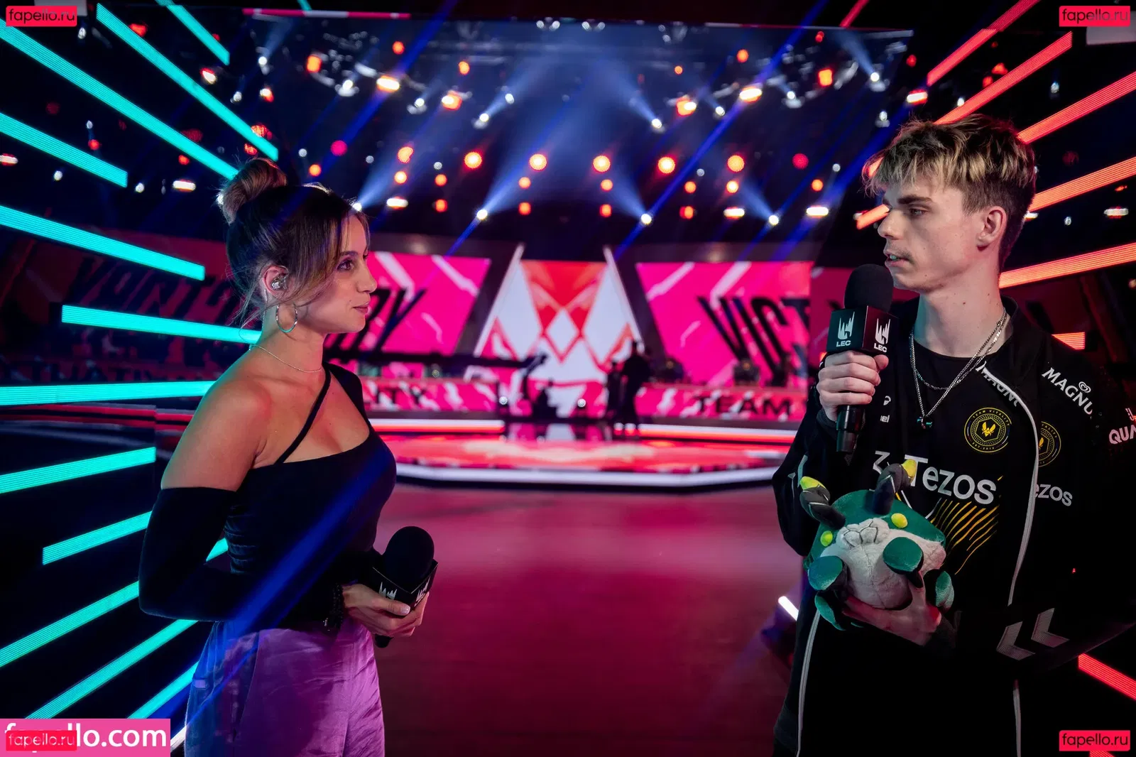 laure_bv Onlyfans Photo Gallery 