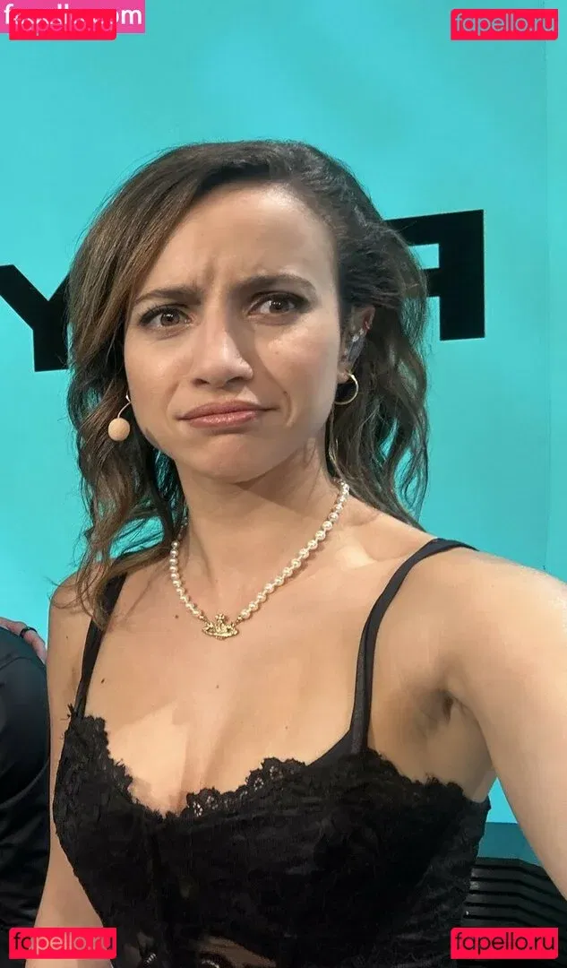 laure_bv Onlyfans Photo Gallery 