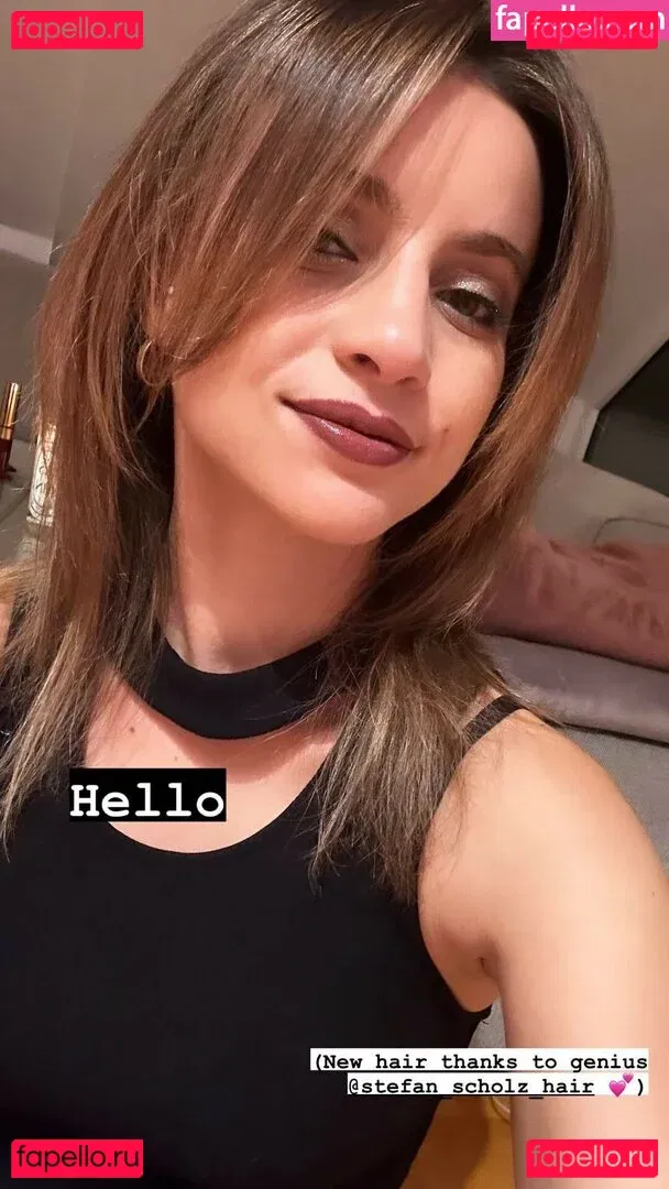 laure_bv Onlyfans Photo Gallery 