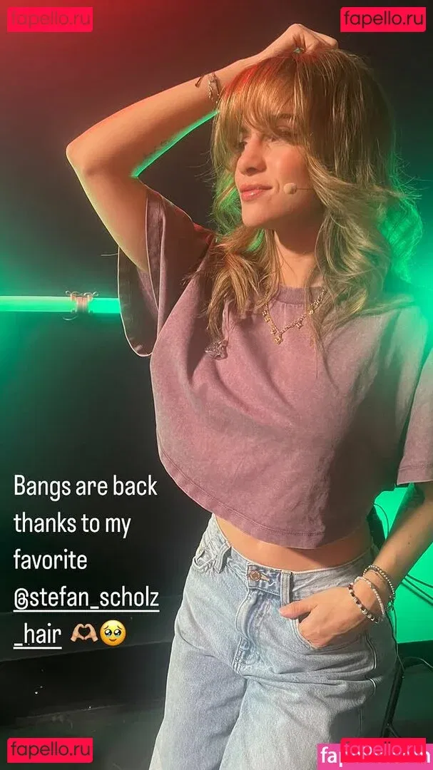 laure_bv Onlyfans Photo Gallery 