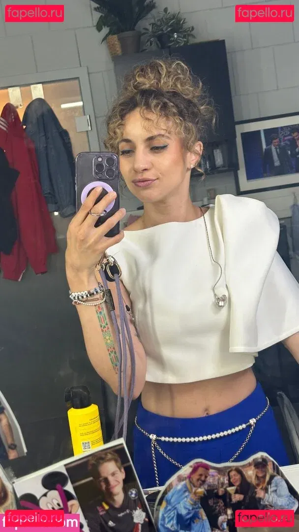 laure_bv Onlyfans Photo Gallery 