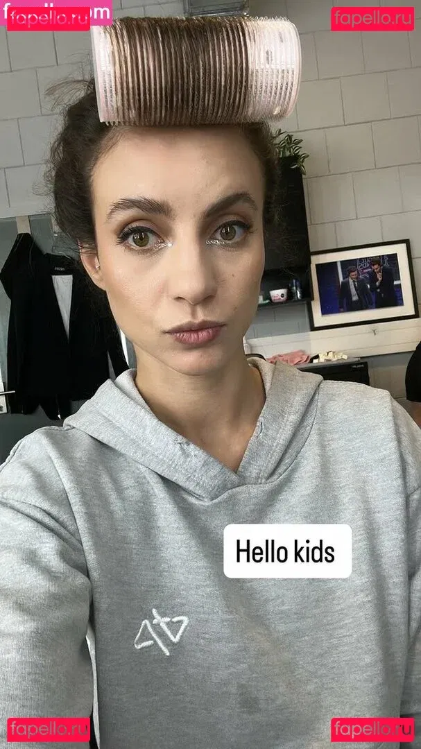 laure_bv Onlyfans Photo Gallery 