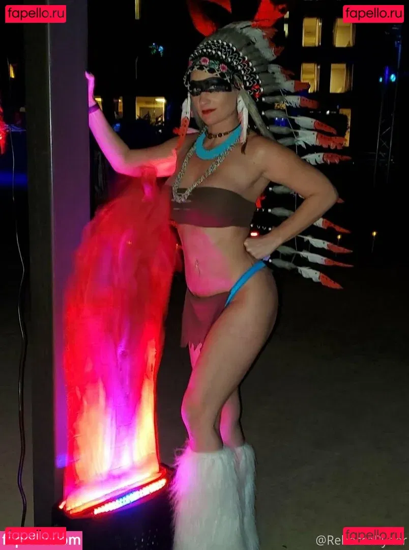 therebeccaryder Onlyfans Photo Gallery 