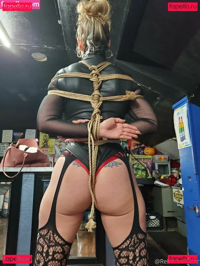 therebeccaryder Onlyfans Photo Gallery 