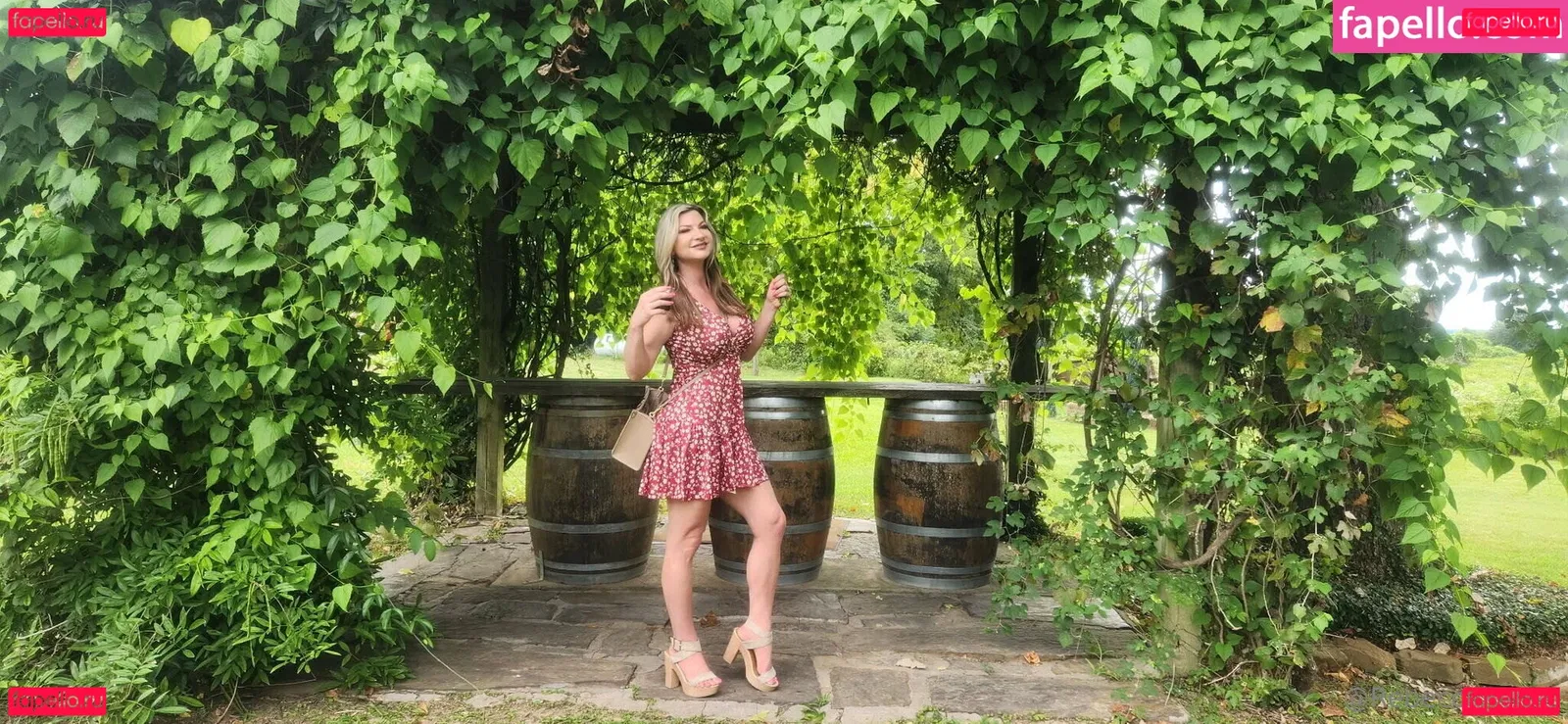 therebeccaryder Onlyfans Photo Gallery 