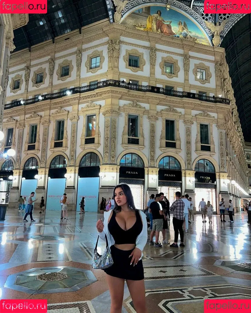 Karina Grinberryall Onlyfans Photo Gallery 