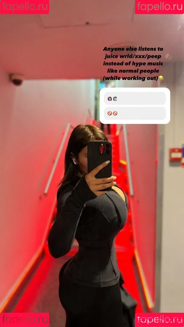 Karina Grinberryall Onlyfans Photo Gallery 