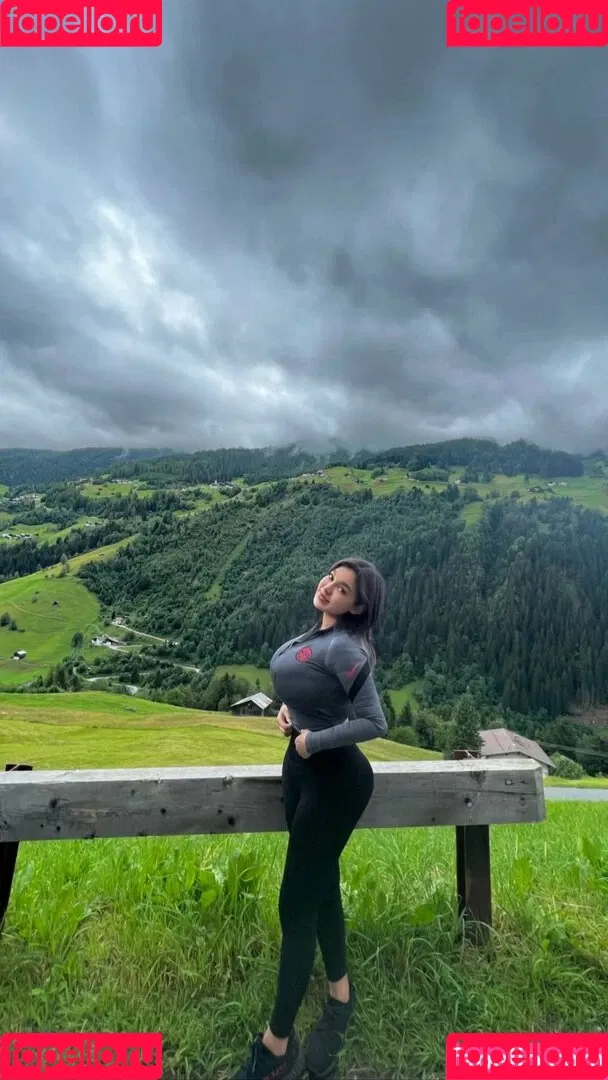 Karina Grinberryall Onlyfans Photo Gallery 