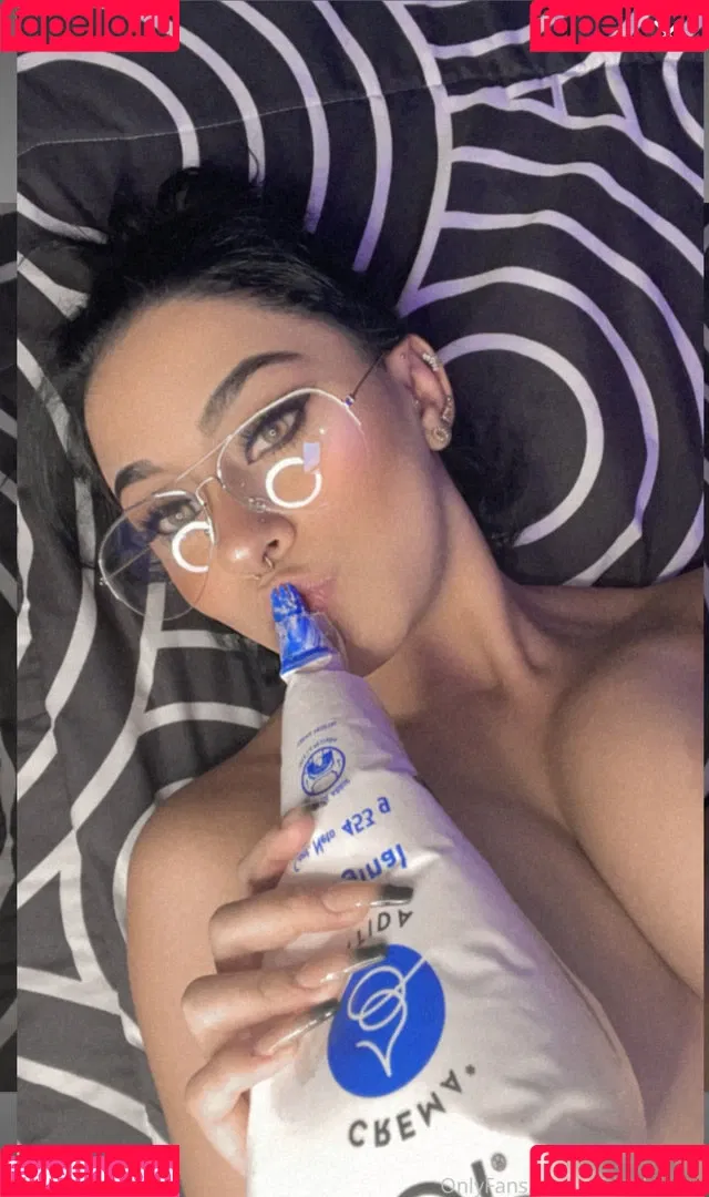 Ariadna Lorenzana Onlyfans Photo Gallery 