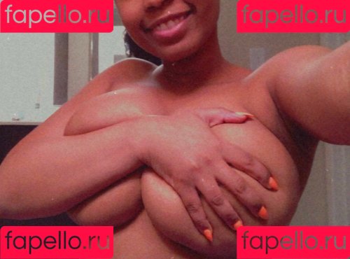 tyra_spanks Onlyfans Photo Gallery 