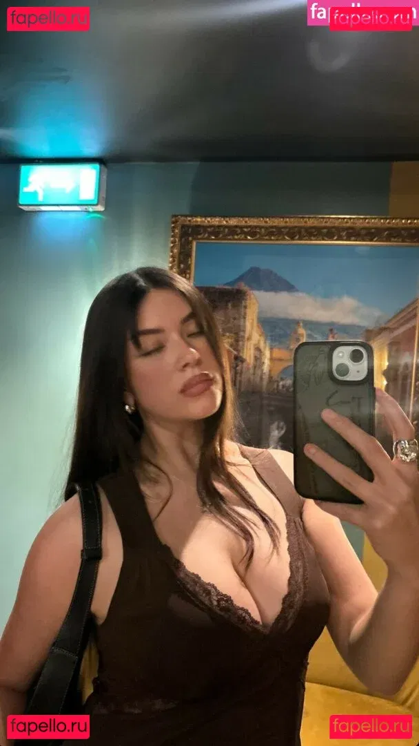 Cariúcha Onlyfans Photo Gallery 