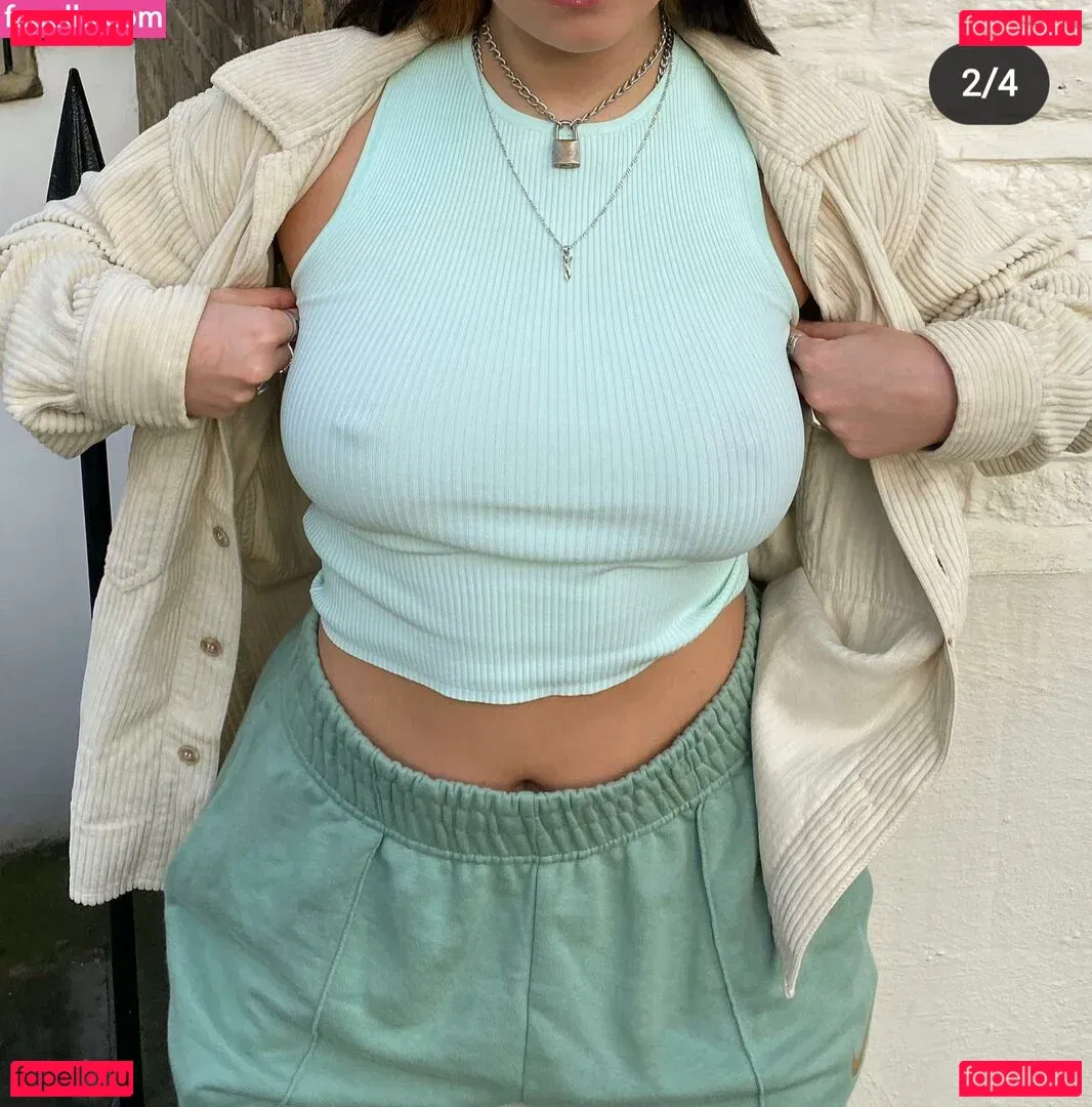 Cariúcha Onlyfans Photo Gallery 