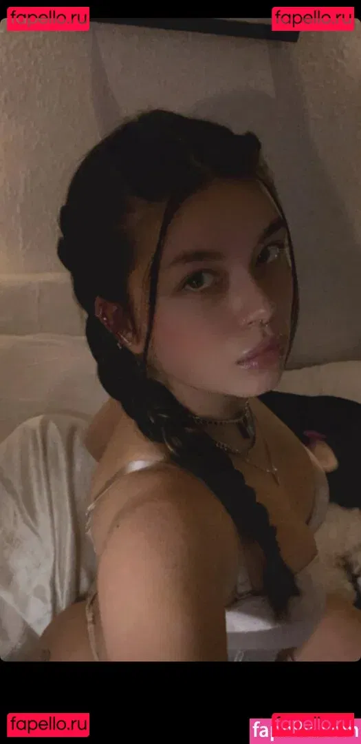 Cariúcha Onlyfans Photo Gallery 