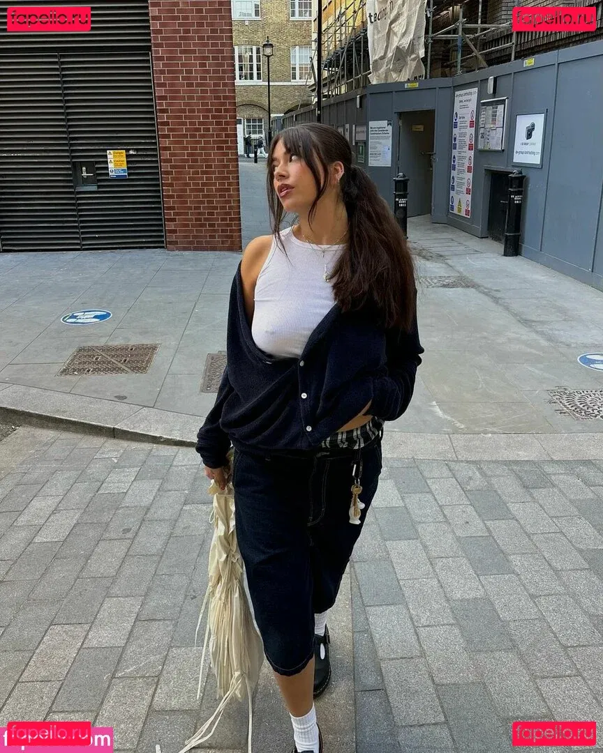 Cariúcha Onlyfans Photo Gallery 