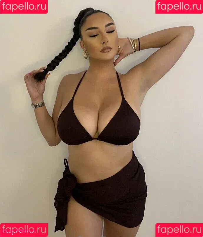 am_hailil Onlyfans Photo Gallery 