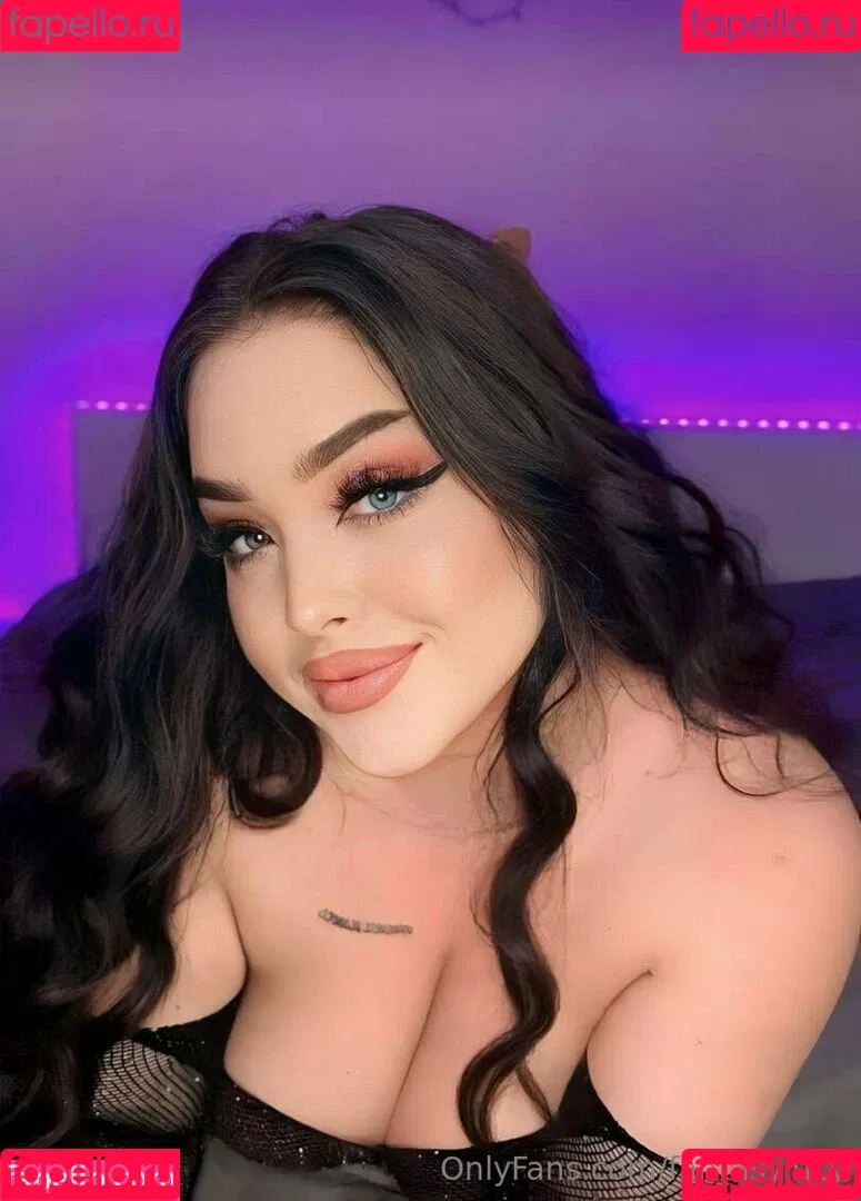 fantasylucy Onlyfans Photo Gallery 