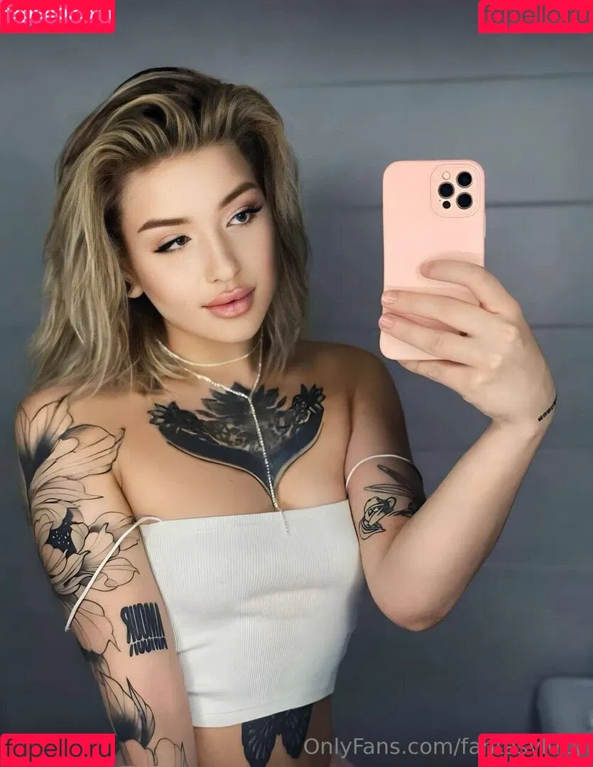 fantasylucy Onlyfans Photo Gallery 