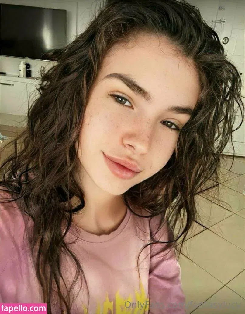 fantasylucy Onlyfans Photo Gallery 