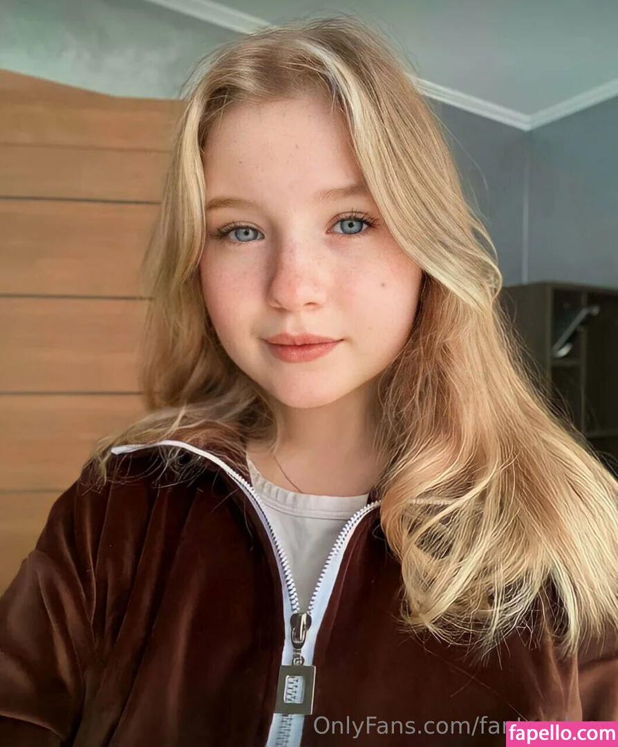 fantasylucy Onlyfans Photo Gallery 