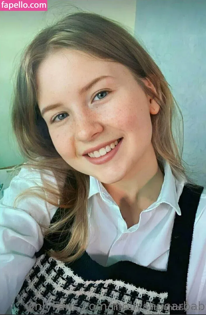 fantasylucy Onlyfans Photo Gallery 