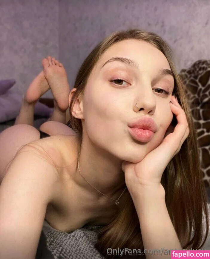 fantasylucy Onlyfans Photo Gallery 