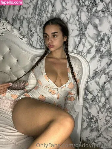 fantasylucy Onlyfans Photo Gallery 