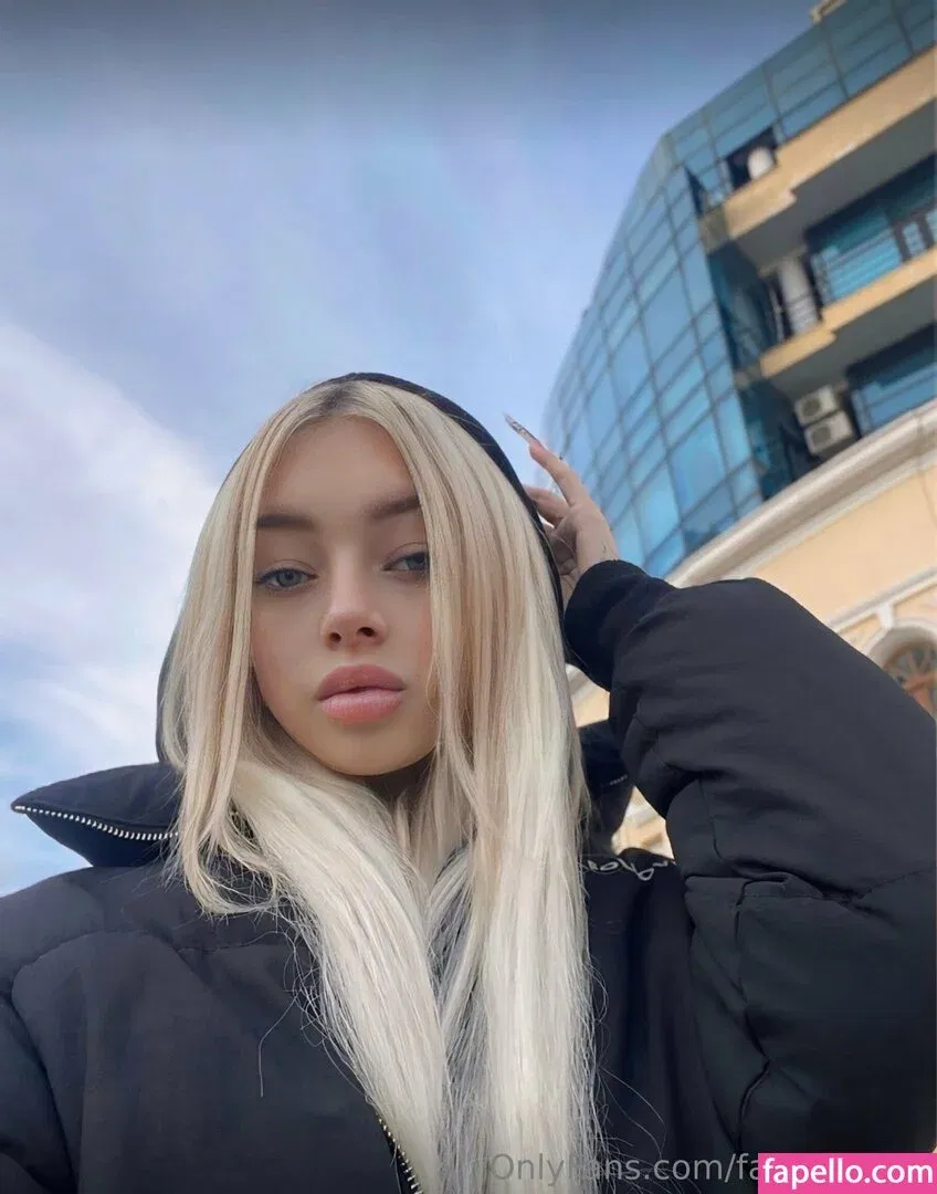 fantasylucy Onlyfans Photo Gallery 