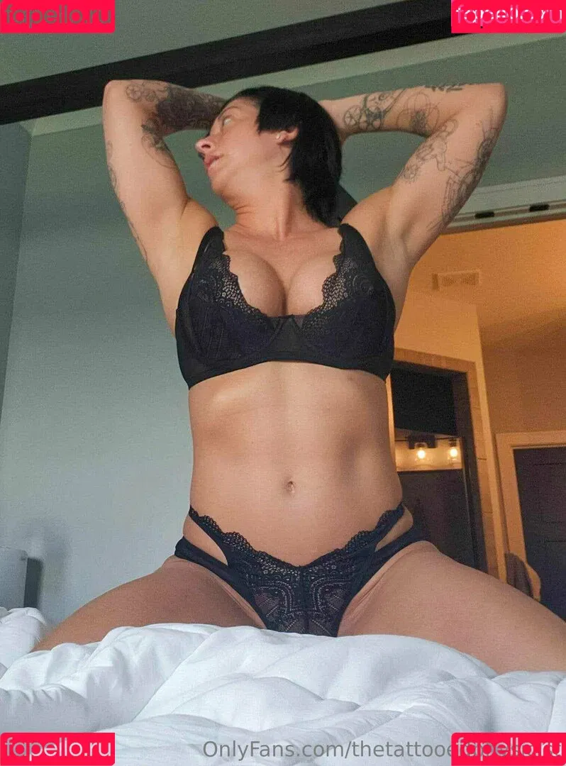 thetattooedphysicist Onlyfans Photo Gallery 