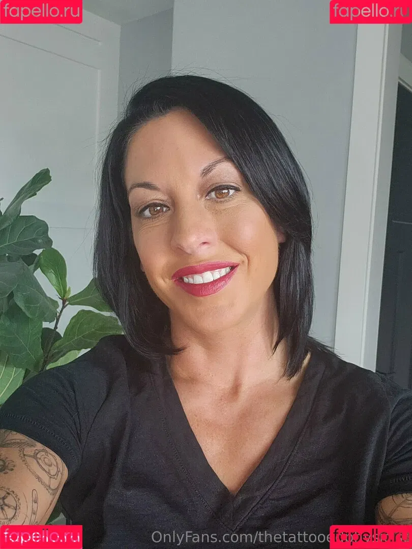 thetattooedphysicist Onlyfans Photo Gallery 