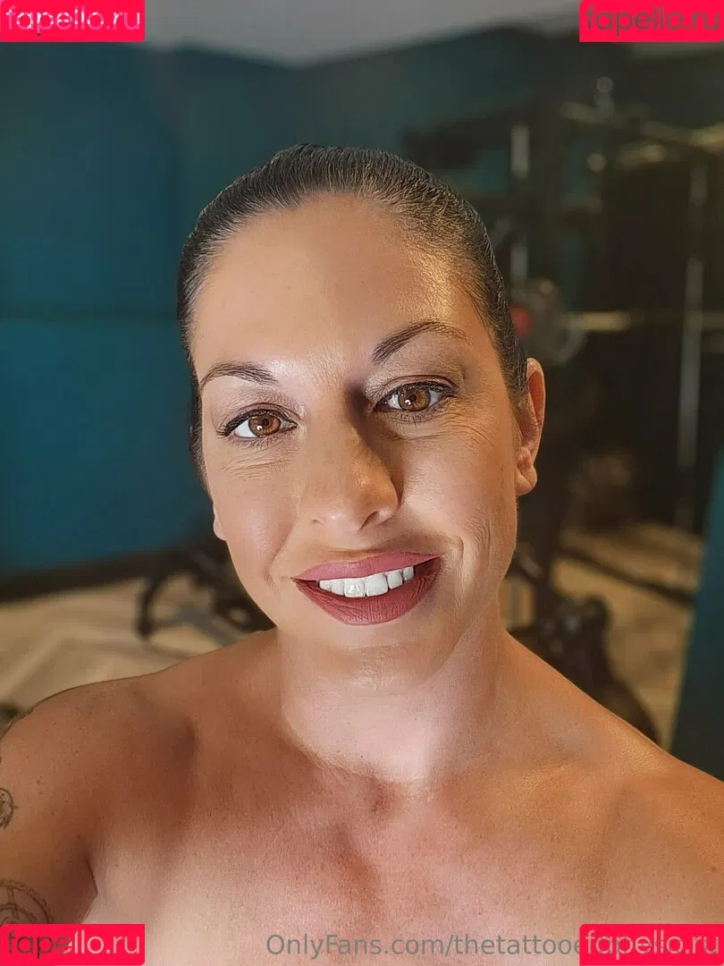 thetattooedphysicist Onlyfans Photo Gallery 