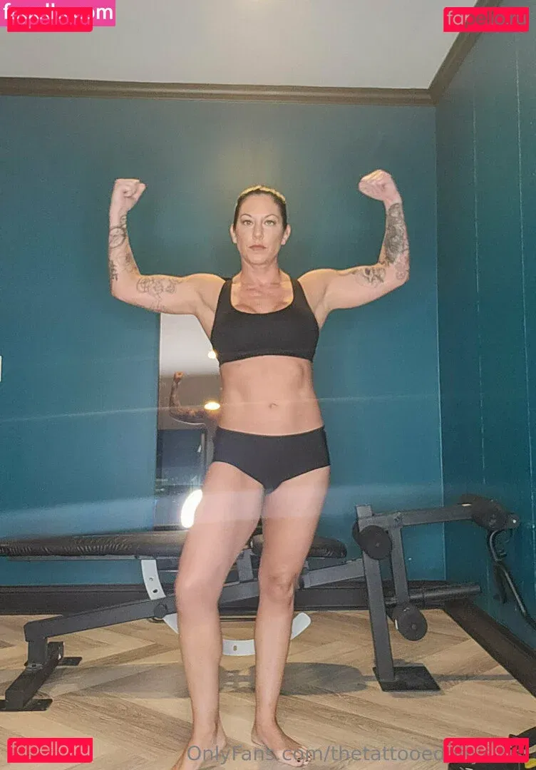 thetattooedphysicist Onlyfans Photo Gallery 