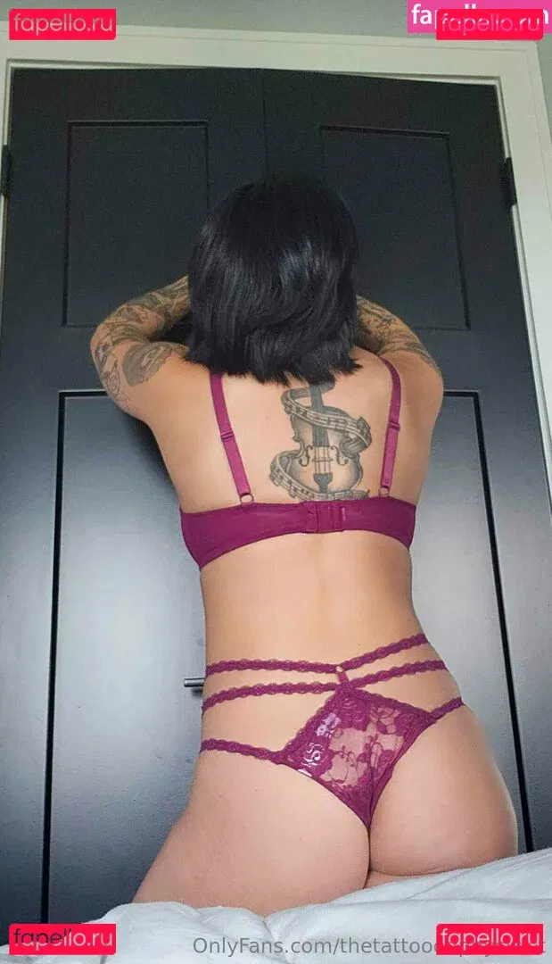 thetattooedphysicist Onlyfans Photo Gallery 