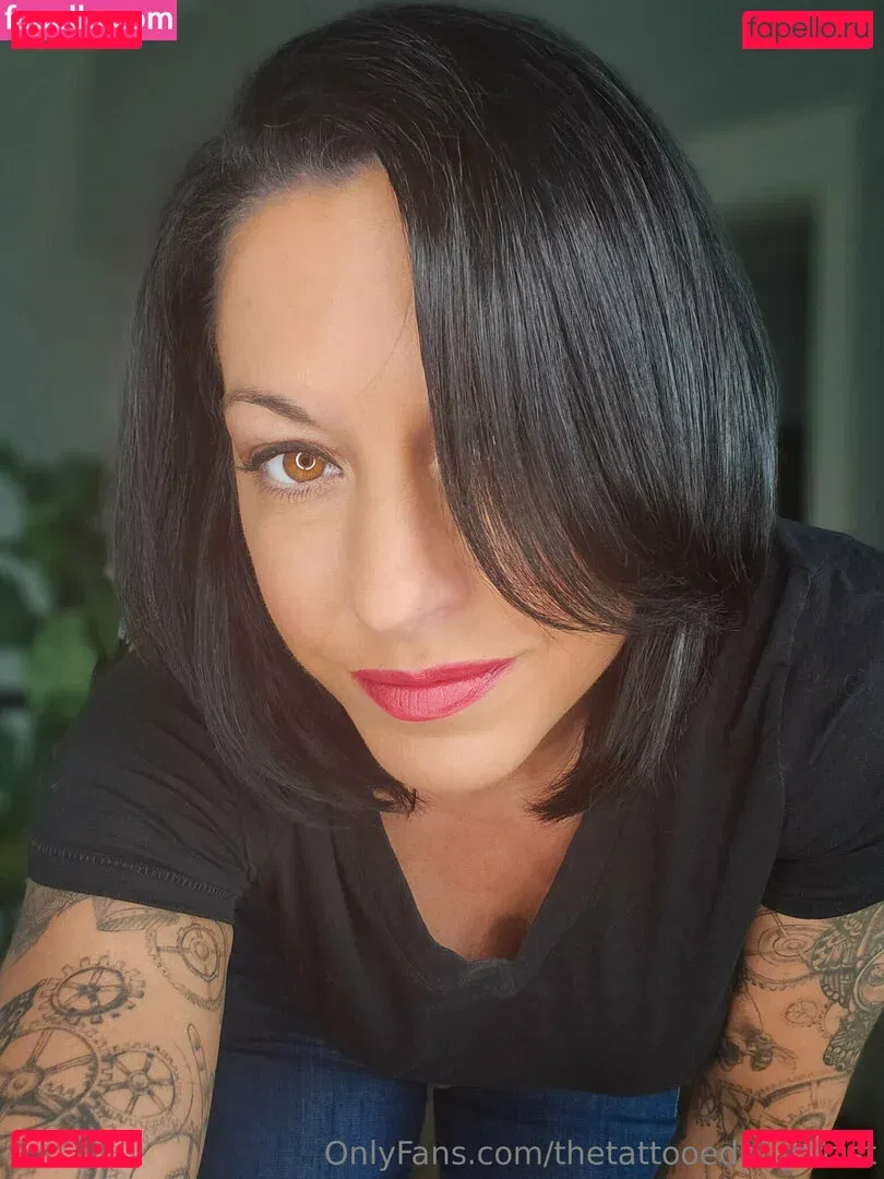 thetattooedphysicist Onlyfans Photo Gallery 