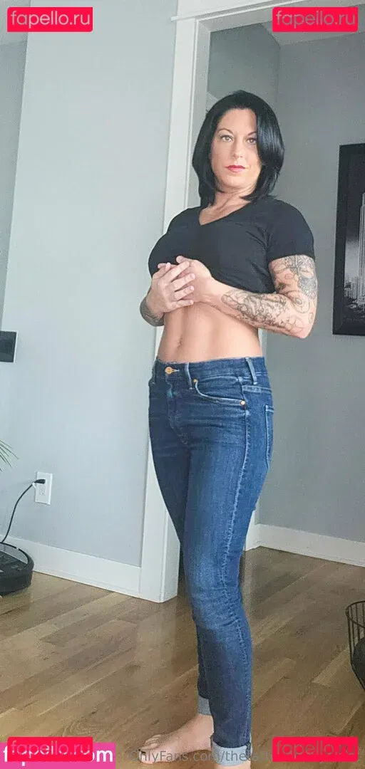 thetattooedphysicist Onlyfans Photo Gallery 