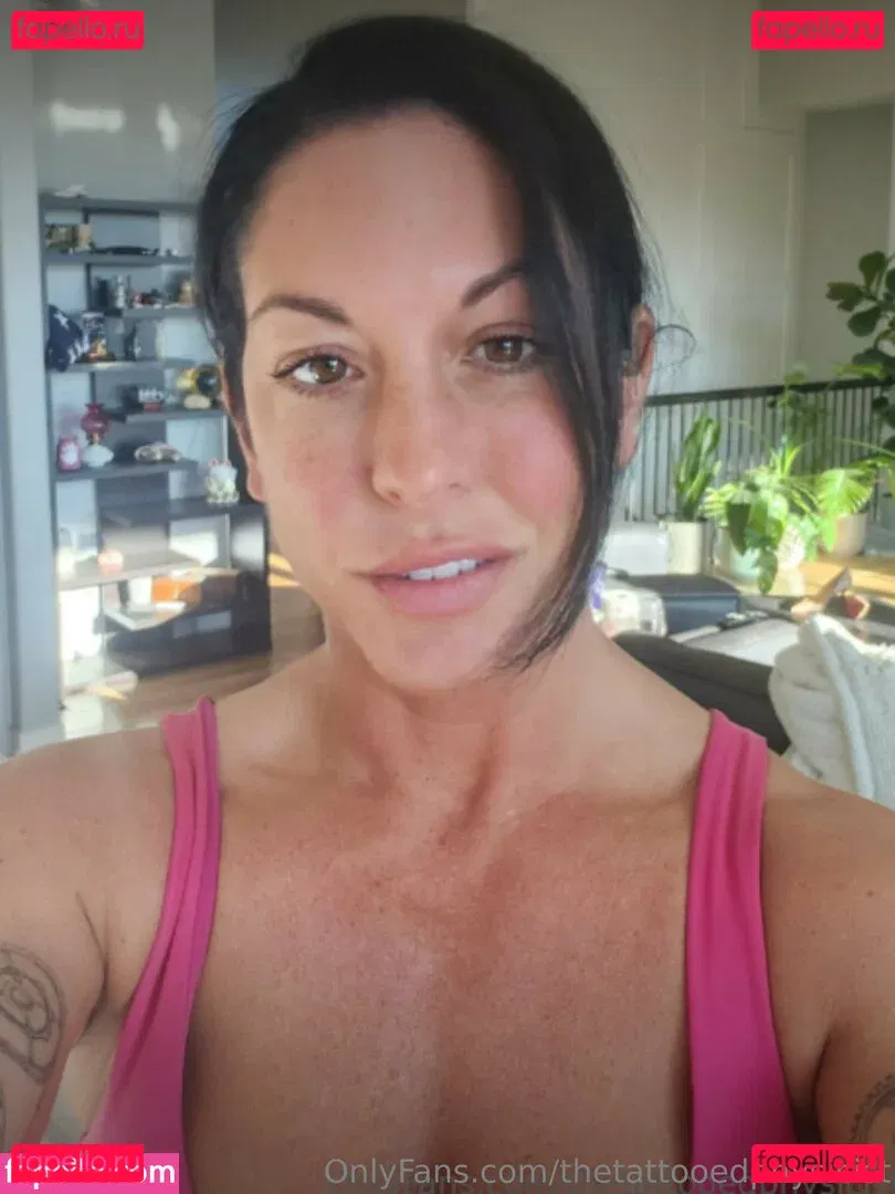 thetattooedphysicist Onlyfans Photo Gallery 